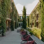 Courtyard By Marriott Montpellier